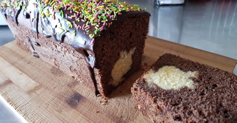Chokoladekage med påskehare