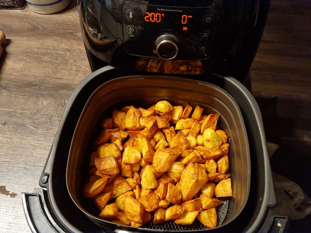 plus ligegyldighed ekstra Råstegte kartofler i airfryeren: Sådan gør du - HENRIKS MADBLOG