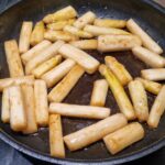 Karamelliseret hvide asparges