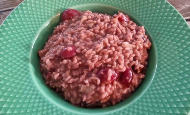 Risotto med kirsebær og robiola