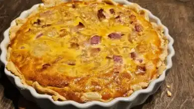 Løgtærte med bacon