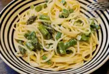 Spaghetti med fløde og grønne asparges